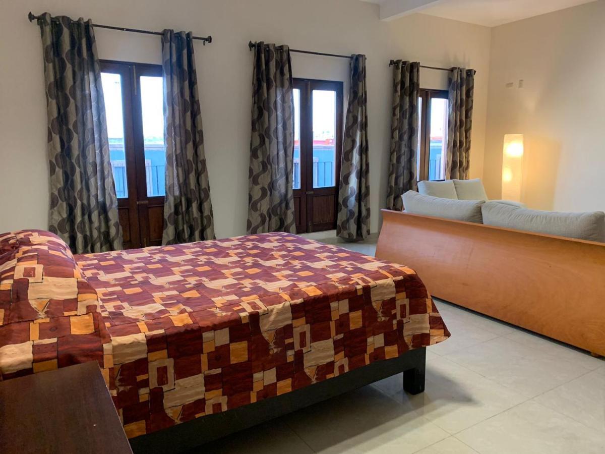 Cinco De Mayo Hotel Querétaro Екстериор снимка