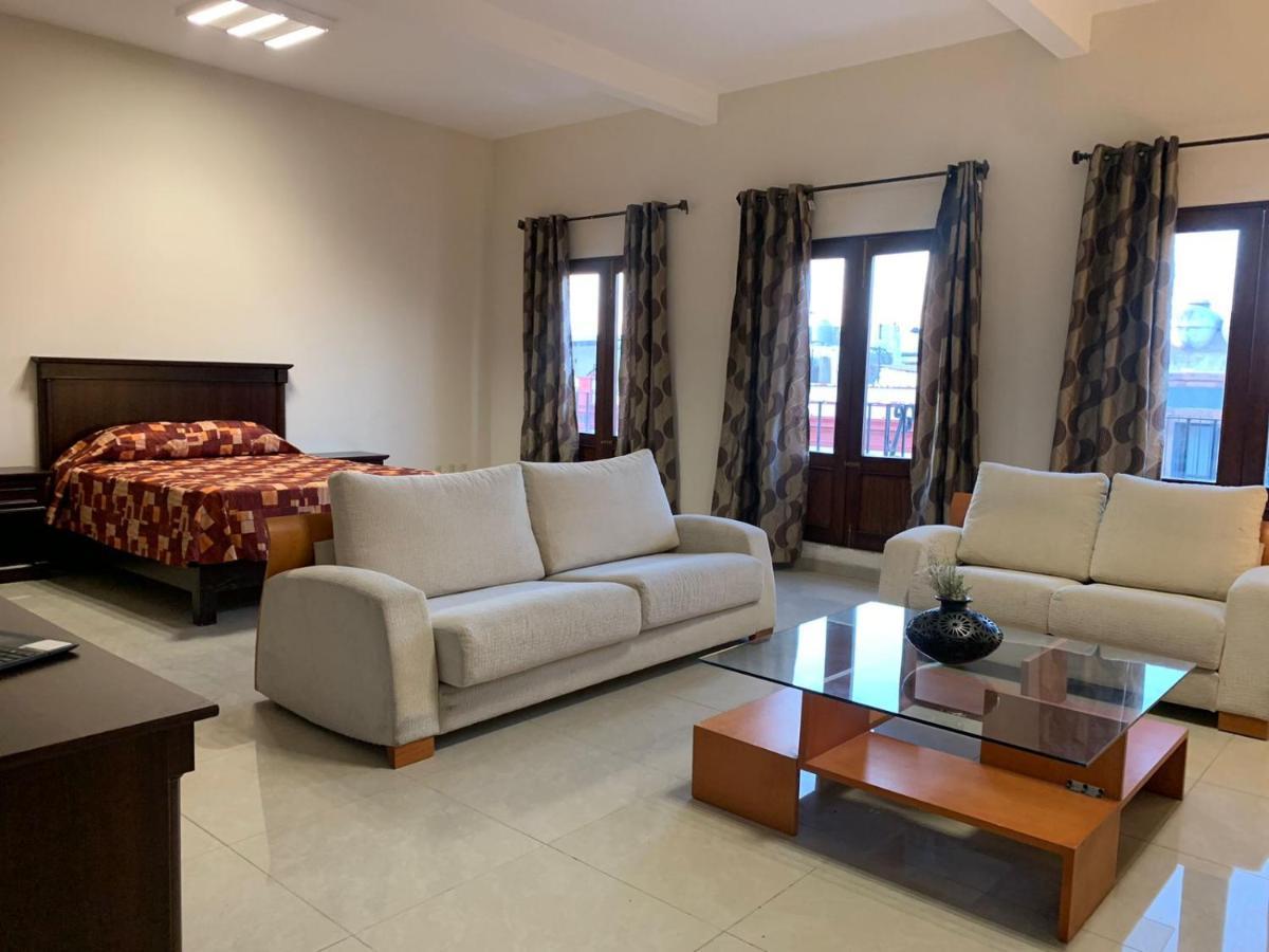 Cinco De Mayo Hotel Querétaro Екстериор снимка
